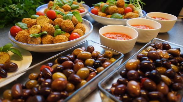 cori gramescu reteta de falafel pentru post