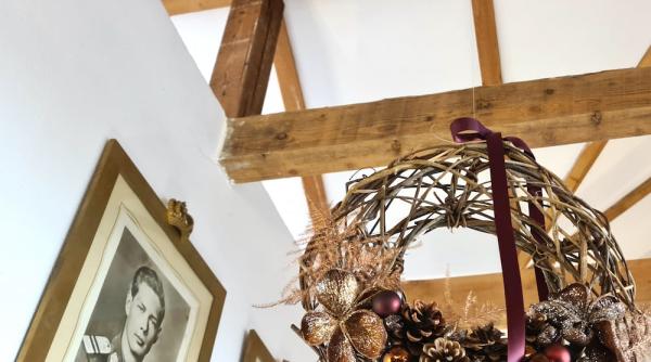 domeniul regal savarsin  pregatit de craciun  programul de vizitare