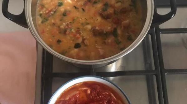 pericolul din fasolea cu ciolan cum il puteti prepara astfel incat sa l mancati mai sanatos