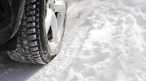 prima zapada si pericolul de pe sosea titi aur atentie la aceste doua aspecte e combinatia fatala