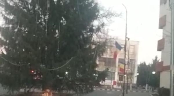 atat de mare incat masinile nu mai au pe unde sa treaca