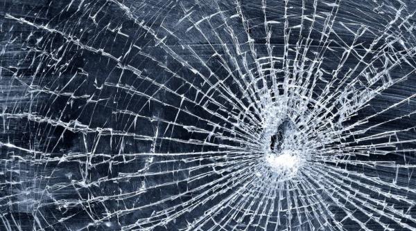 opt copii au vandalizat o scoala provocand pagube materiale de 150 000 de euro