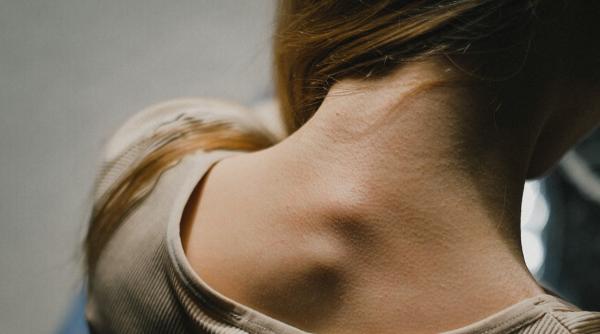 patru exercitii simple pentru spondiloza cervicala te scapa rapid de durere