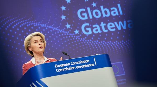 ursula von der leyen e important ca cei mai multi oameni nu doar sa se vaccineze ci sa se vaccineze cu cele trei doze
