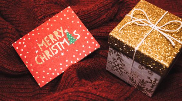 ducii de cambridge au prezentat felicitarea de craciun 2021 o fotografie realizata in vacanta din iordania