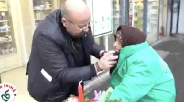 mamaie maria catre primarul piedone da sa te pup m am certat pentru dumneata aici te ocara si am sarit cine este si cum a ajutat o edilul video