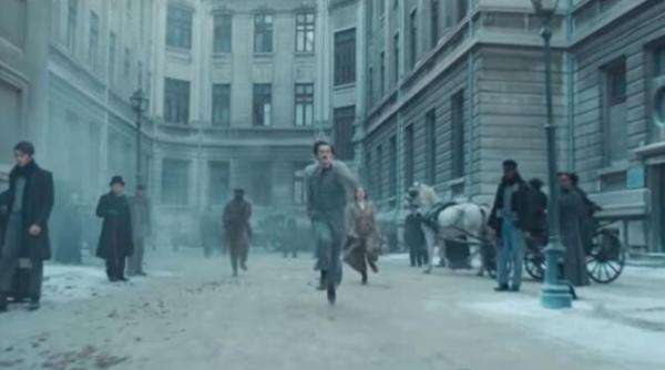 romania apare in ocolul pamantului in 80 de zile universitatea din bucuresti a fost punct de filmare a serialului