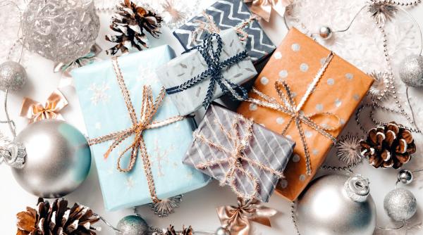 cele mai neinspirate cadouri de craciun topul produselor returnate de romani