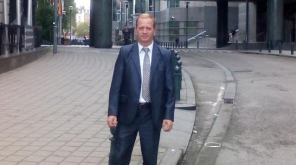 edilul comunei beleti negresti mihai marin retinut dupa mai multe actiuni bizare este acuzat de incendierea primariei