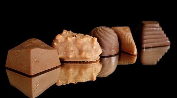 ciocolata neagra creste imunitatea dr corina zugravu nutritionist cu cat mai amara cu atat mai sanatoasa