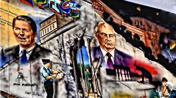 gorbaciov interventie decisiva in mitingul de la bucuresti din decembrie 89 i a intins capcana