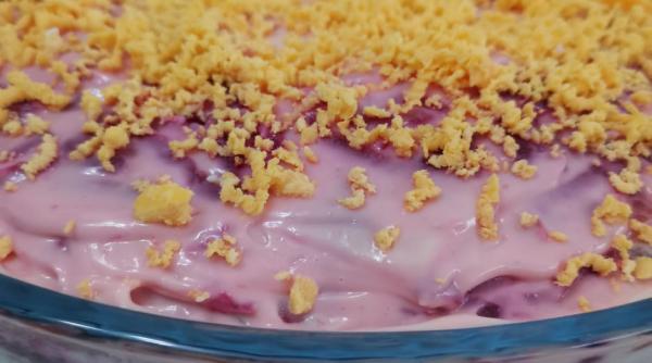 salata cu hering reteta ideala pentru masa de craciun mai ales daca v ati saturat de carne