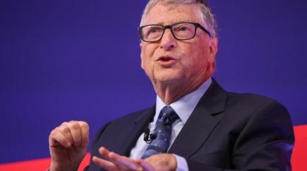 bill gates despre omicron am putea intra in cea mai grava parte a pandemiei cand se va termina