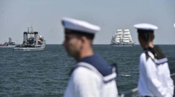 cazul bizar al navigatorilor din constanta care isi duc sotiile la detectorul de minciuni inainte de sarbatori