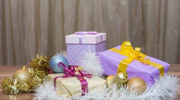 calendar crestin ortodox ziua ajunului 24 decembrie cui trebuie sa i spui la multi ani astazi