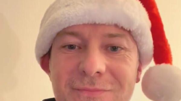 florin citu mesaj de sarbatori citeaza din rocky balboa cu muzica rock pe fundal