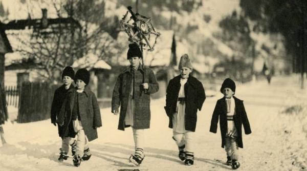 traditii si superstitii stravechi cete de baieti comori descolindat petitori si ursiti