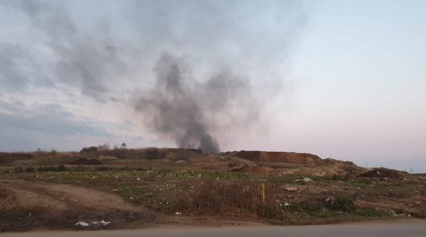 au reinceput arderile ilegale langa bucuresti octavian berceanu daca miroase urat de aici miroase este al saselea foc toxic