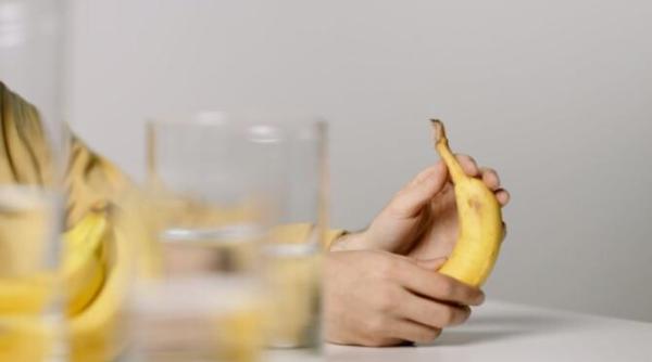 medicul radulescu nu exista dovezi ca bananele vindeca hiv sau cancerul