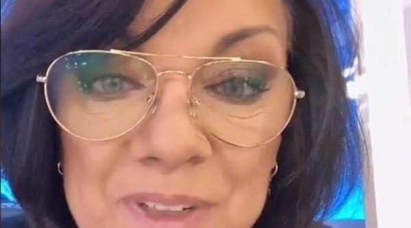 carmen tanase decizie uluitoare atentie lume v am spart e putin cam stupid dar m am ambitionat