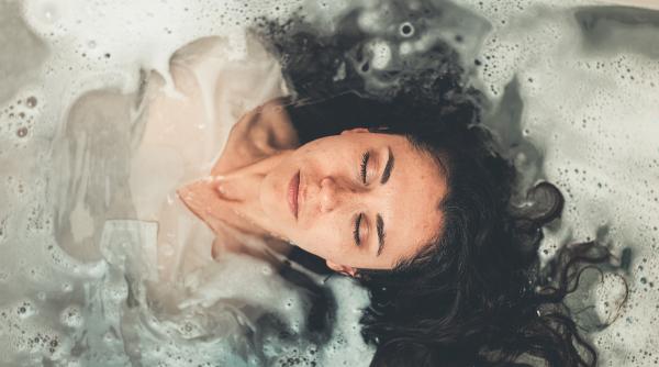 cum sa prepari acasa un sampon bio variante pentru parul uscat si parul gras