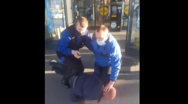 scandal la lidl in buzau un cetatean a fost imobilizat de agentii de paza video