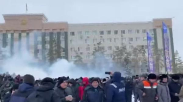 angajati ai terapia cluj blocati in kazahstan nu mai stim nimic de ei mae precizari