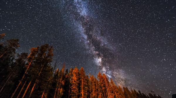 cea mai lunga structura din calea lactee un ciudat nor de gaz ii surprinde pe cercetatori