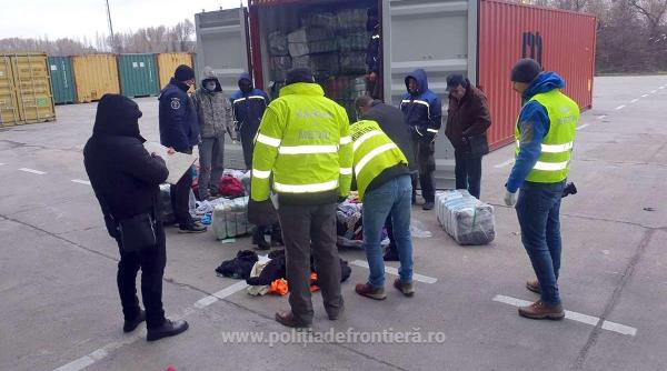 77 tone de deseuri din haine second hand din canada descoperite in portul constanta
