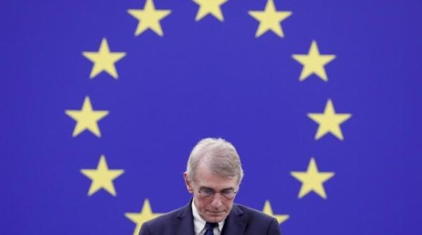 ce stiu antivaccinistii romani despre david sassoli si cum a devenit carne de tun din cauza mortii sale