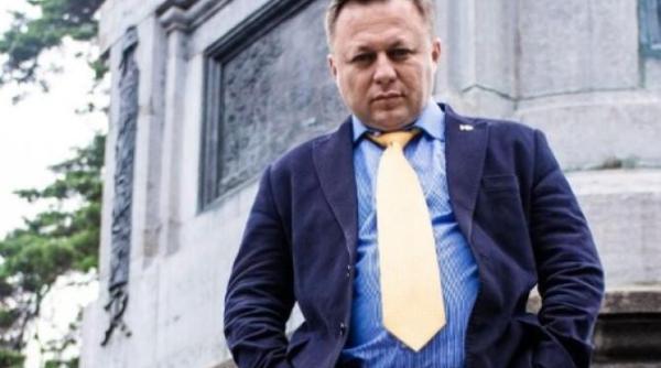 dragos dolanescu s a vaccinat de 5 ori cu doze diferite am vrut sa le fac pe toate sa arat ca nu se intampla nimic cu mine