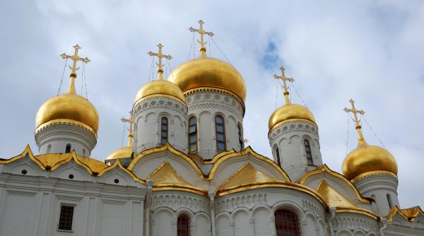 patriarhul bisericii ortodoxe sarbe a fost testat pozitiv pentru covid 19