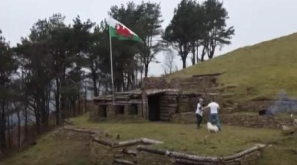 un fost soldat a construit un castel pentru a scapa de stresul post traumatic