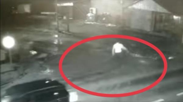 crima din bolintin vale primele imagini cu momentul in care barbatul este omorat cu o piatra video