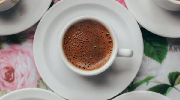 la ce ora e cel mai bine sa ti bei cafeaua ce se intampla daca pui prea mult zahar