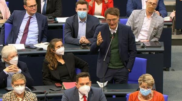 ministrul german al sanatatii dupa ce a cumparat doze de vaccin din romania acolo nu era nevoie de ele