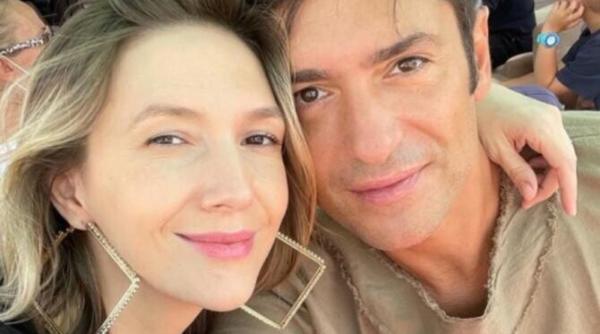 radu valcan a facut o praf pe adela popescu intr un sms singurul loc in care se cearta tocmai mi a trimis sotul meu un mesaj