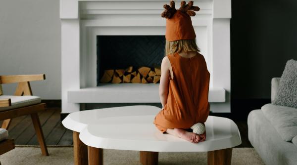 fetita de 2 ani gasita moarta in casa concluzia ipj harghita dupa necropsie