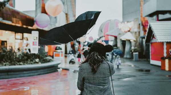 anm avertizare meteo imediata vant puternic in jumatate de tara rafale de peste 70 km h