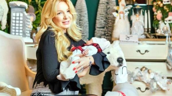 cristina herea dezvaluiri dupa o lunga absenta de la romania tv au existat zile in sir in care mergeam cu branula in mana la serviciu foto