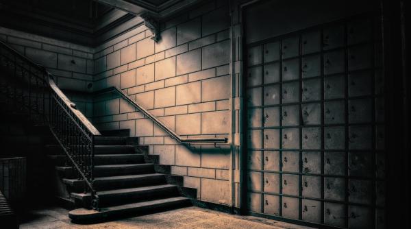 copil de 11 ani disparut de acasa acum 5 luni gasit ingropat in beton doi barbati retinuti