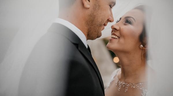 rasul interzis prin lege in timpul casatoriilor intr o tara este o ocazie plina de bucurie dar nu ar trebui sa te lasi dus de val