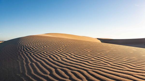 a nins in desertul sahara temperaturile au scazut sub 0 grade