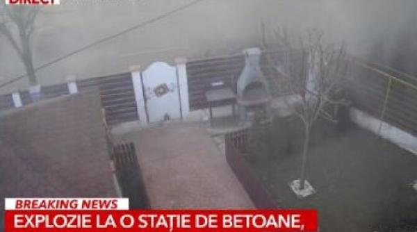 o betoniera a explodat in voluntari casele din jur au fost acoperite de praful gros