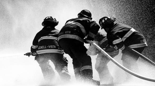 incendiu la o policlinica din arges personalul medical si pacientii evacuati