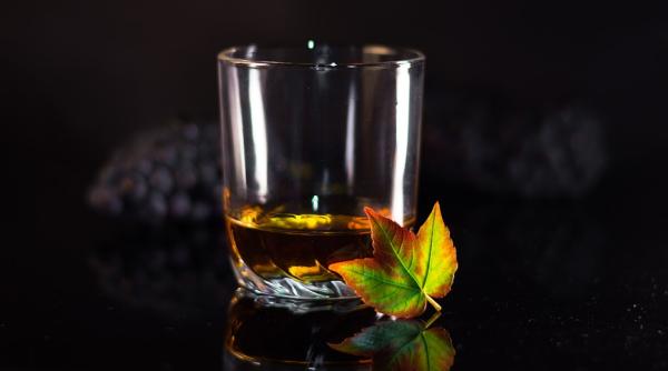 otrava din pahar multi o beau fara sa stie ca accelereaza cresterea celulelor de cancer