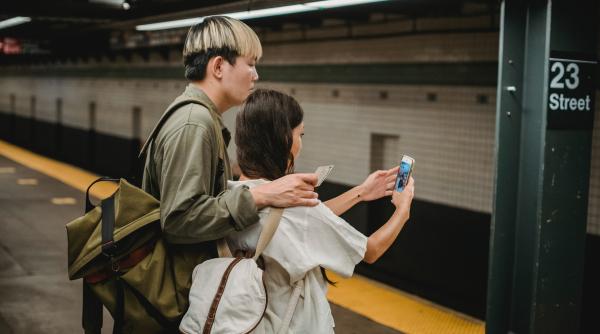 400 de oameni din toata lumea au murit incercand sa isi faca selfie ul perfect atentie la aceste pericole