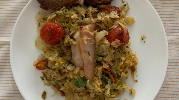 cum se face varza trasa la tigaie a la cezar osiceanu reteta plina de savoare foto