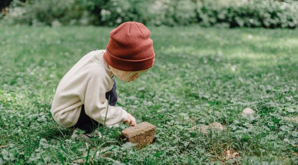o bunica romanca si ar fi ucis nepotul de 5 ani in anglia