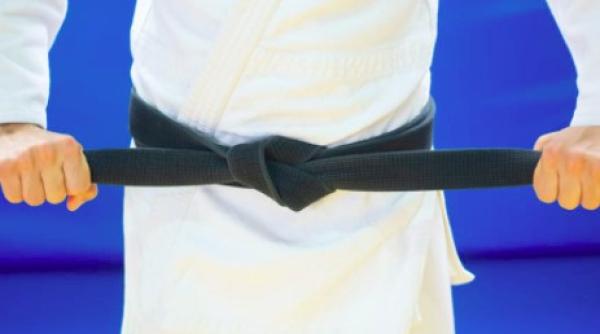 sportivul alex cret medaliat la grand prix ul de judo al portugalia